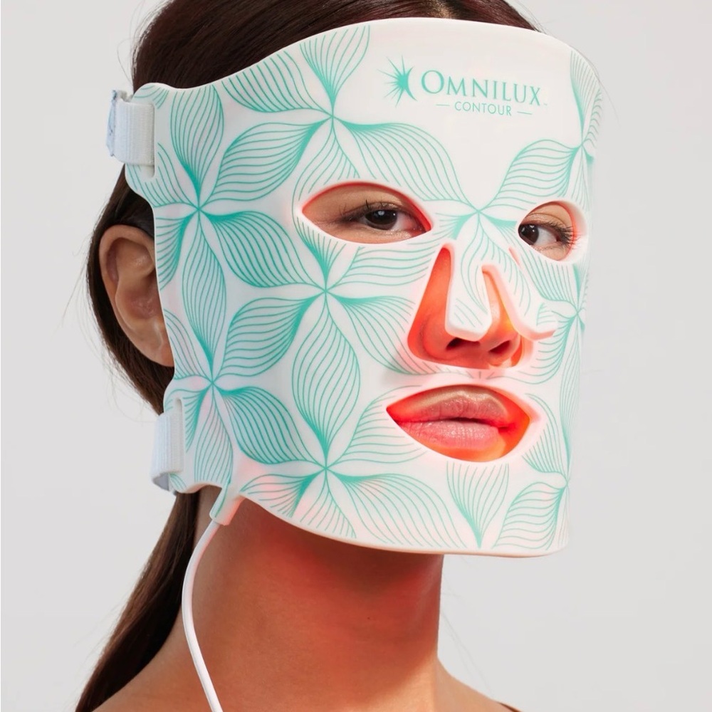 Omnilux Contour Face LED Light Therapy Mask
